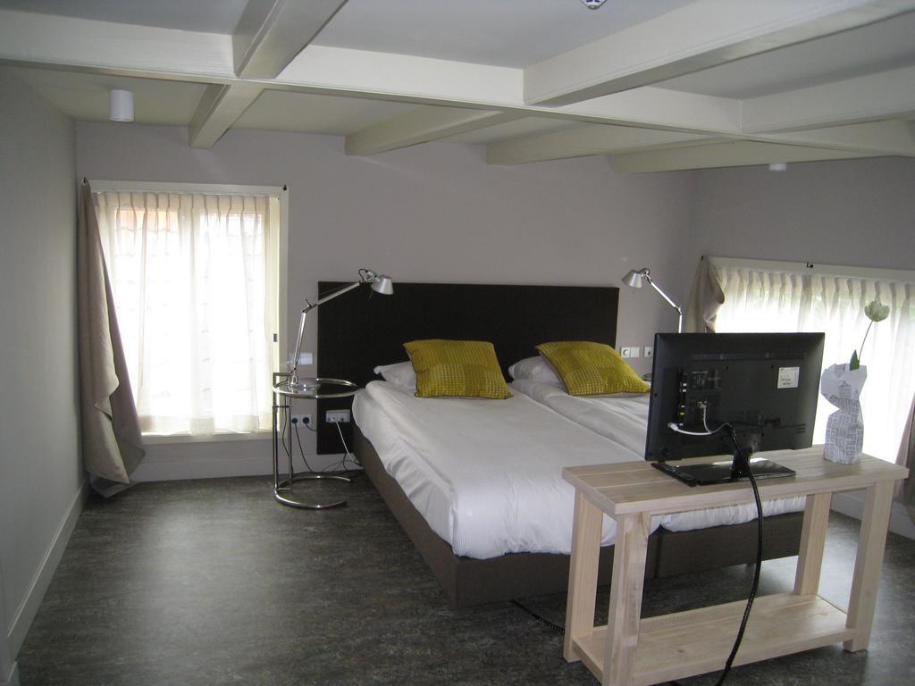 Hotel Χάρλινγκεν Δωμάτιο φωτογραφία